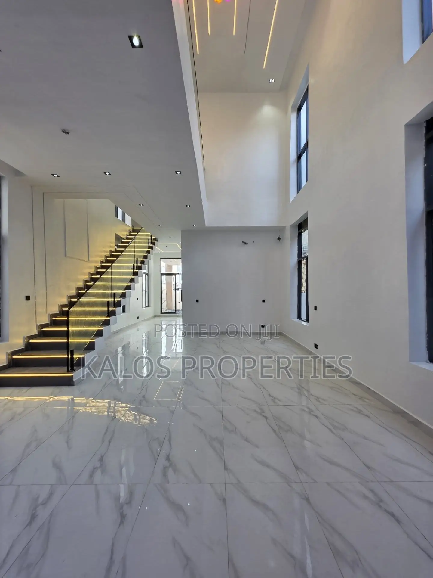 5bdrm Duplex in Ajah Lekki Lagos for sale