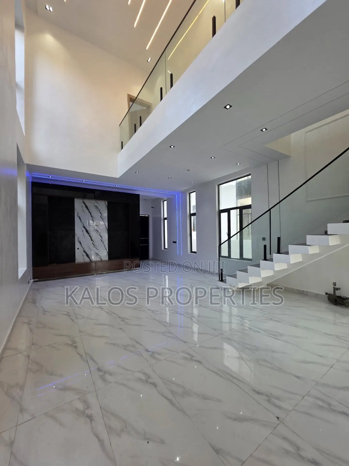 5bdrm Duplex in Ajah Lekki Lagos for sale