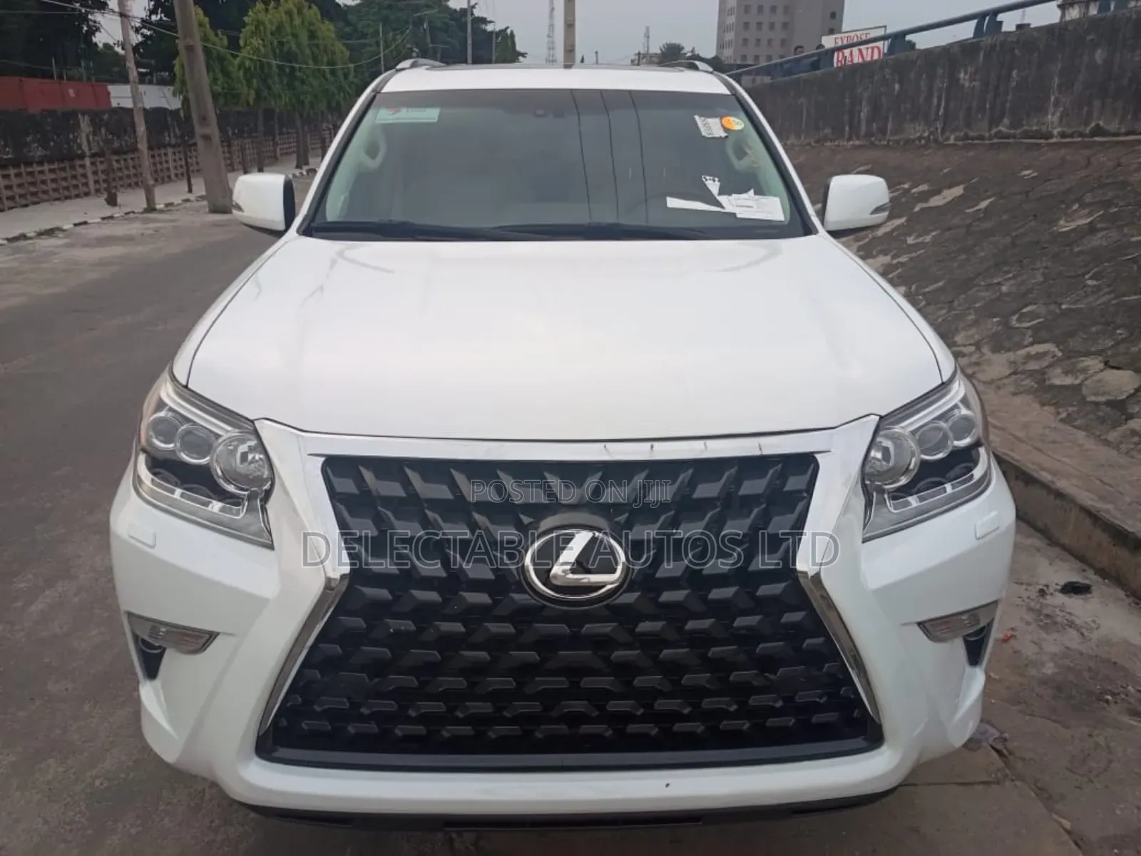 Lexus GX 460 Luxury 2017 White