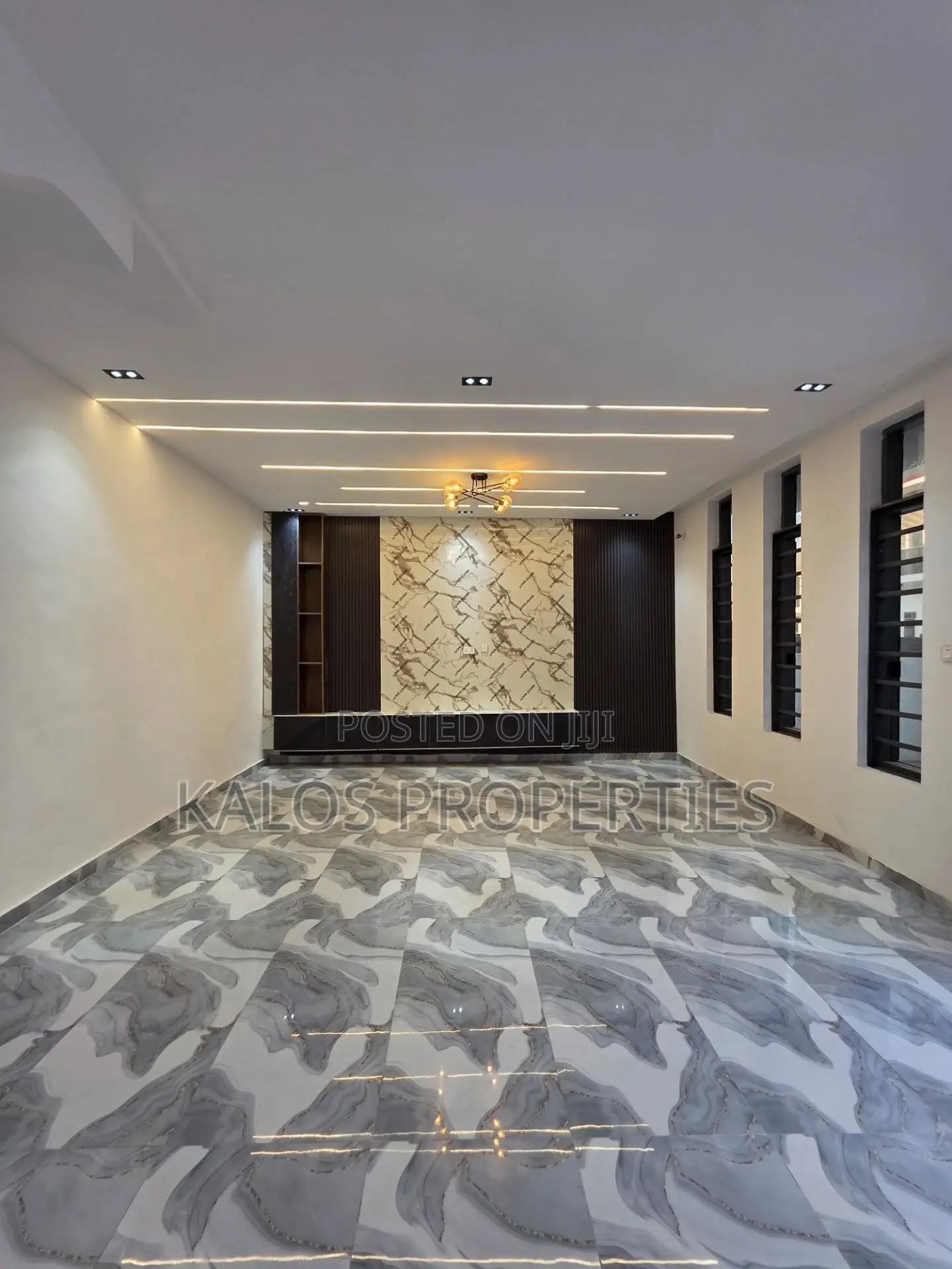 4bdrm Duplex in Ajah Lekki Lagos for sale