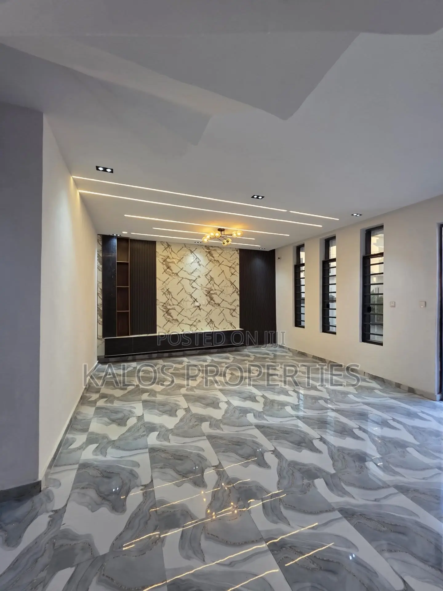 4bdrm Duplex in Ajah Lekki Lagos for sale