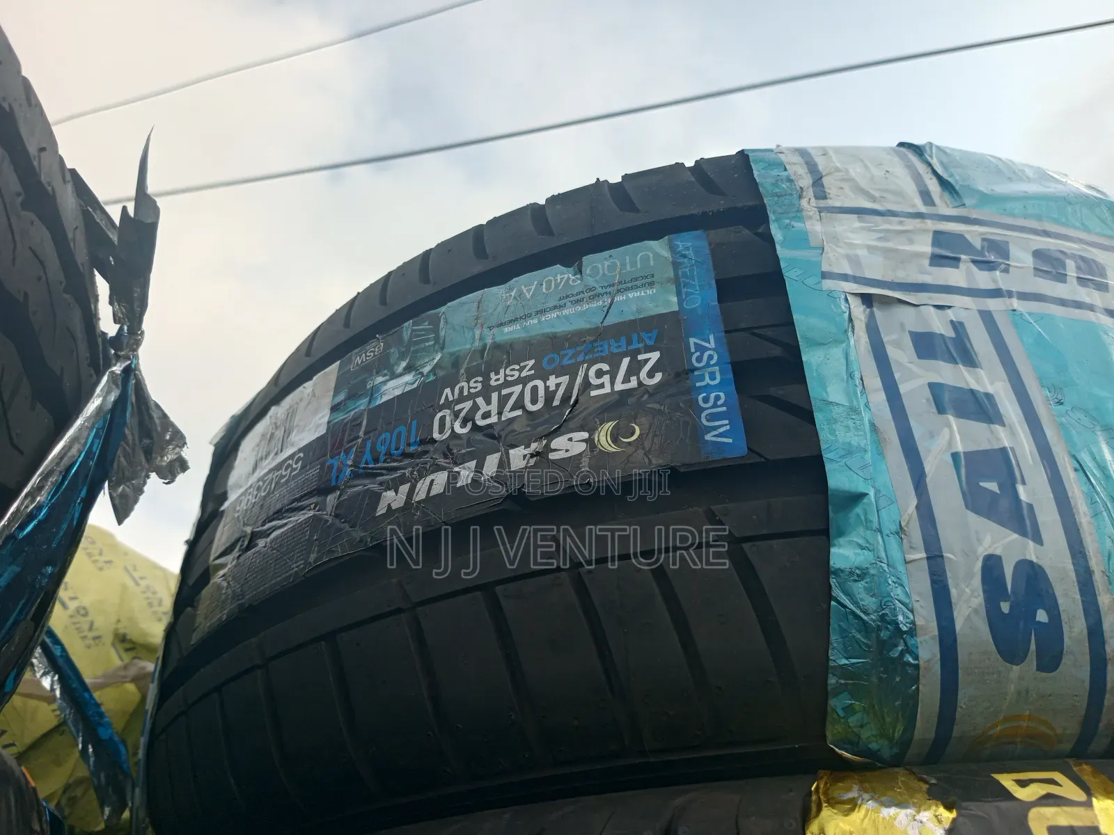 275 40 R20 Brandnew Tyre