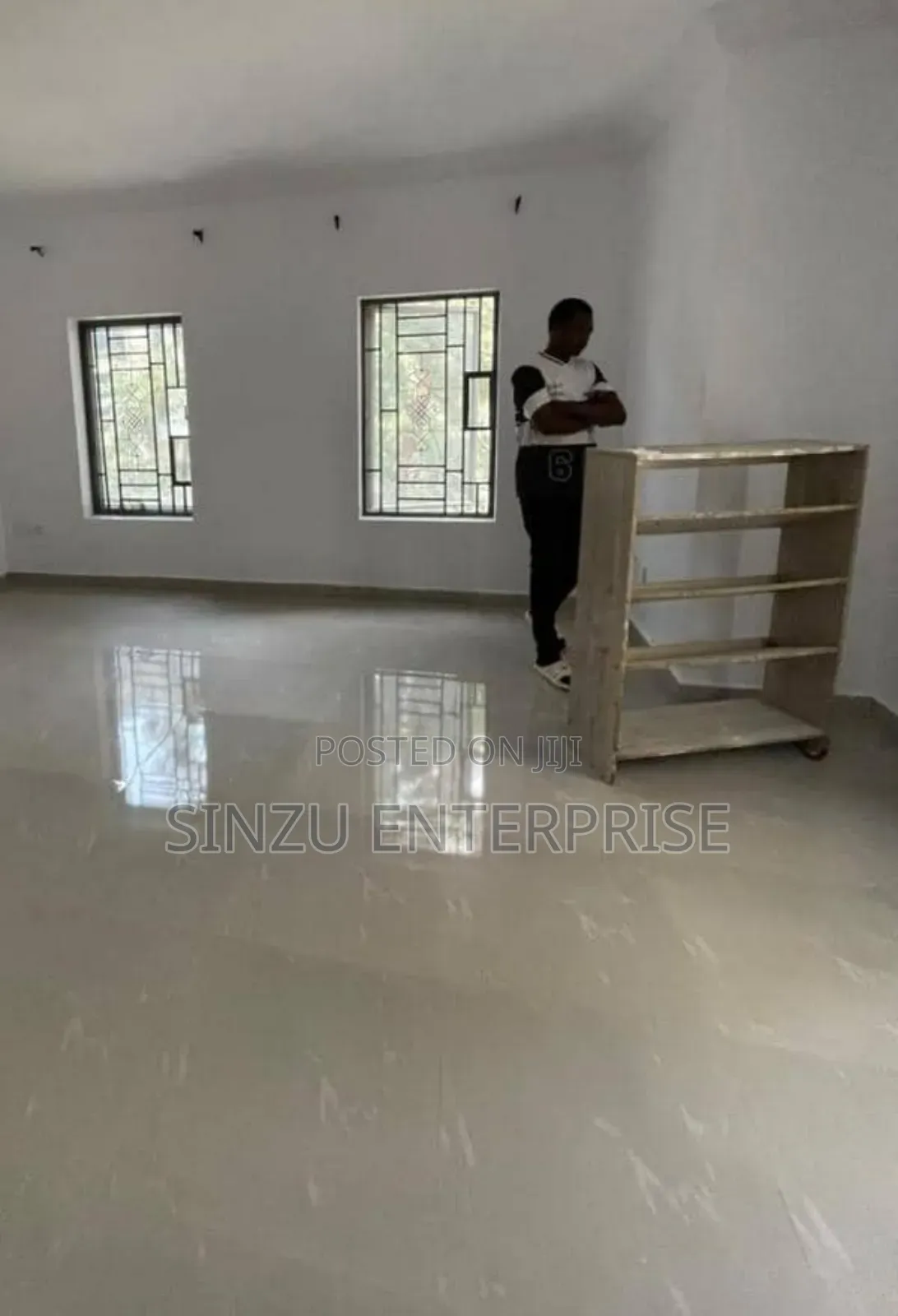 1bdrm Shared Apartment in Orchid Road, Chevron for rent