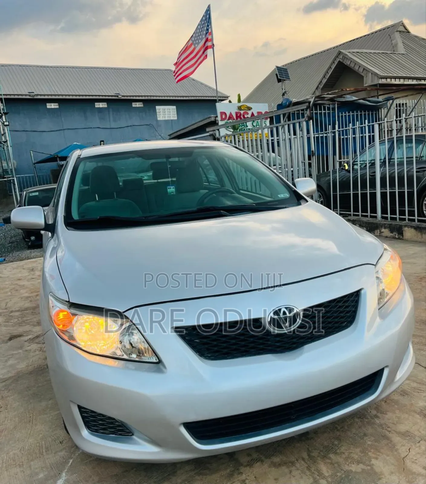 Toyota Corolla LE 4dr Sedan (1.8L 4cyl 4A) 2010 Silver