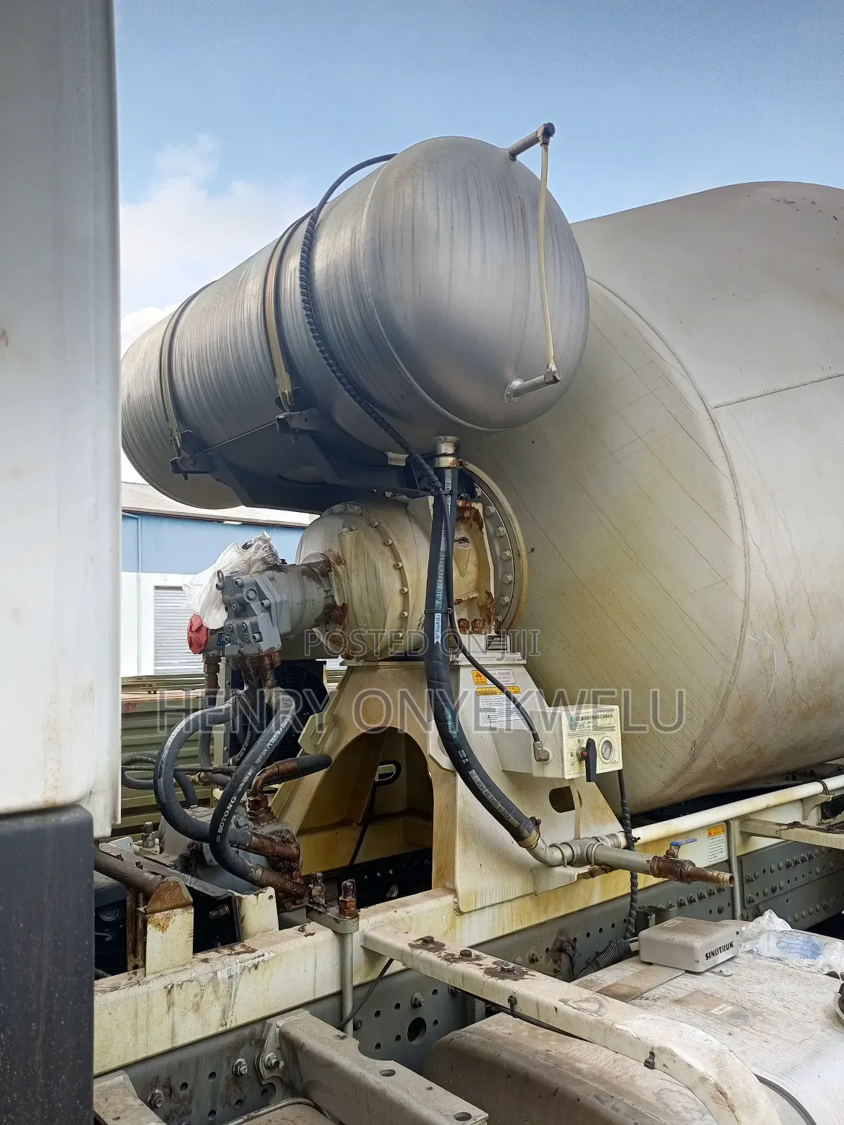 Howo Trucks Concert Mixer