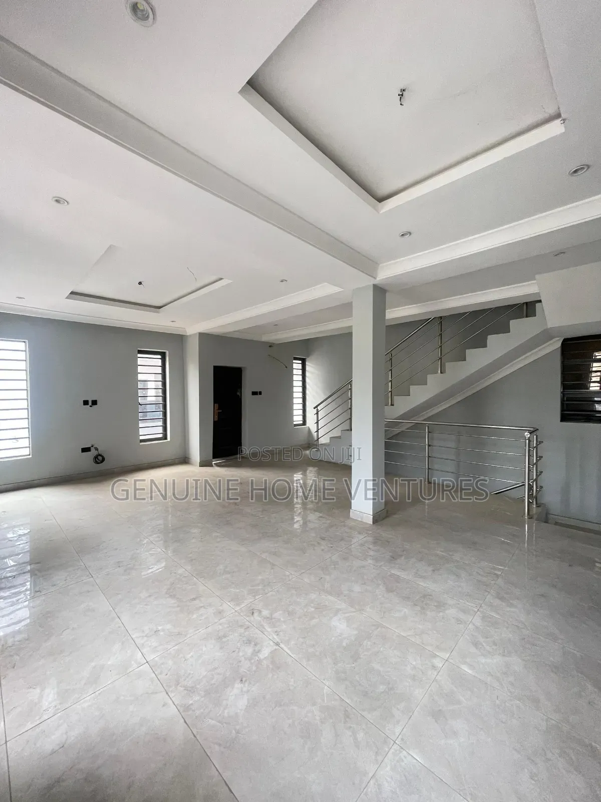 4bdrm Duplex in Shonibare for sale