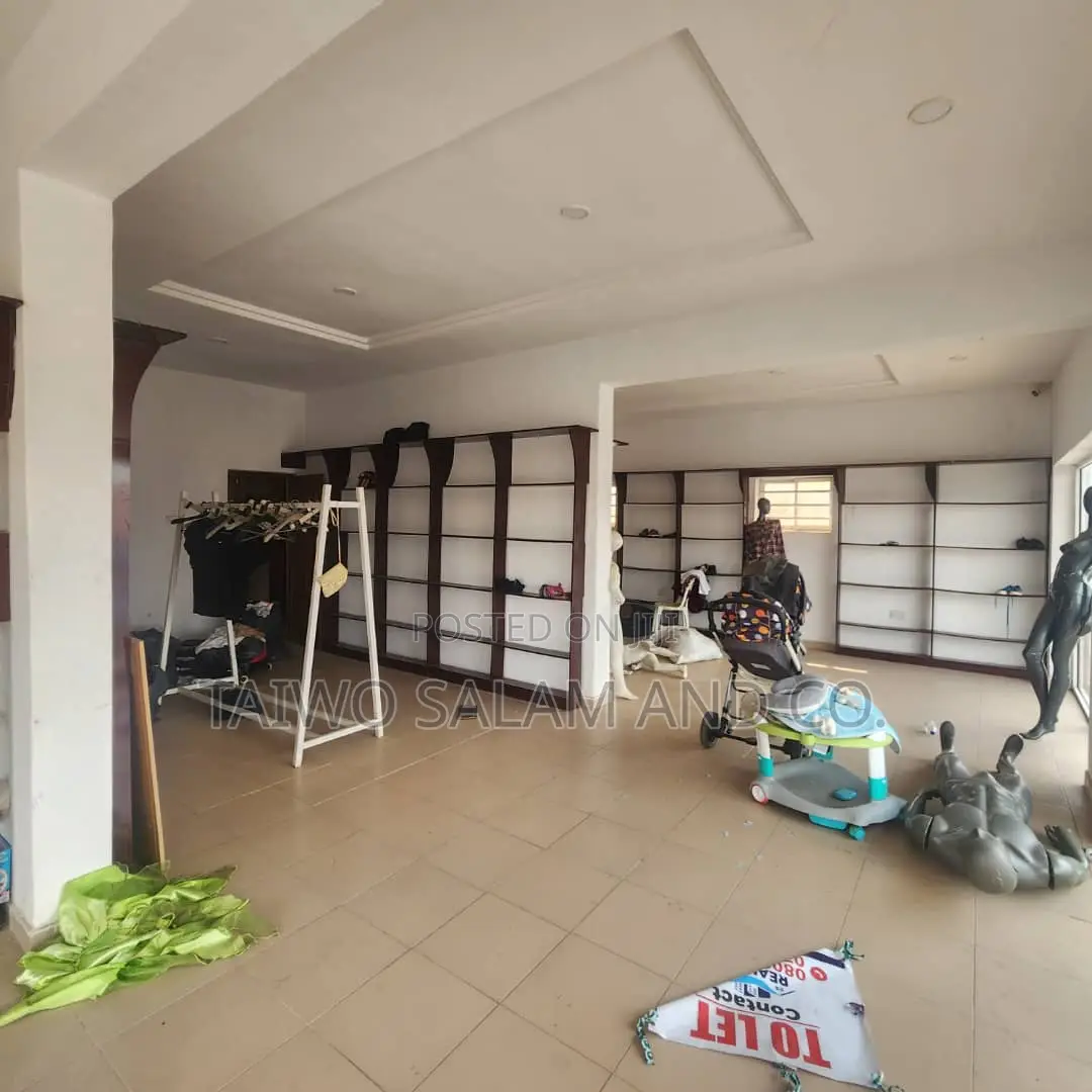 2 Floor Office Store Shopping Complex