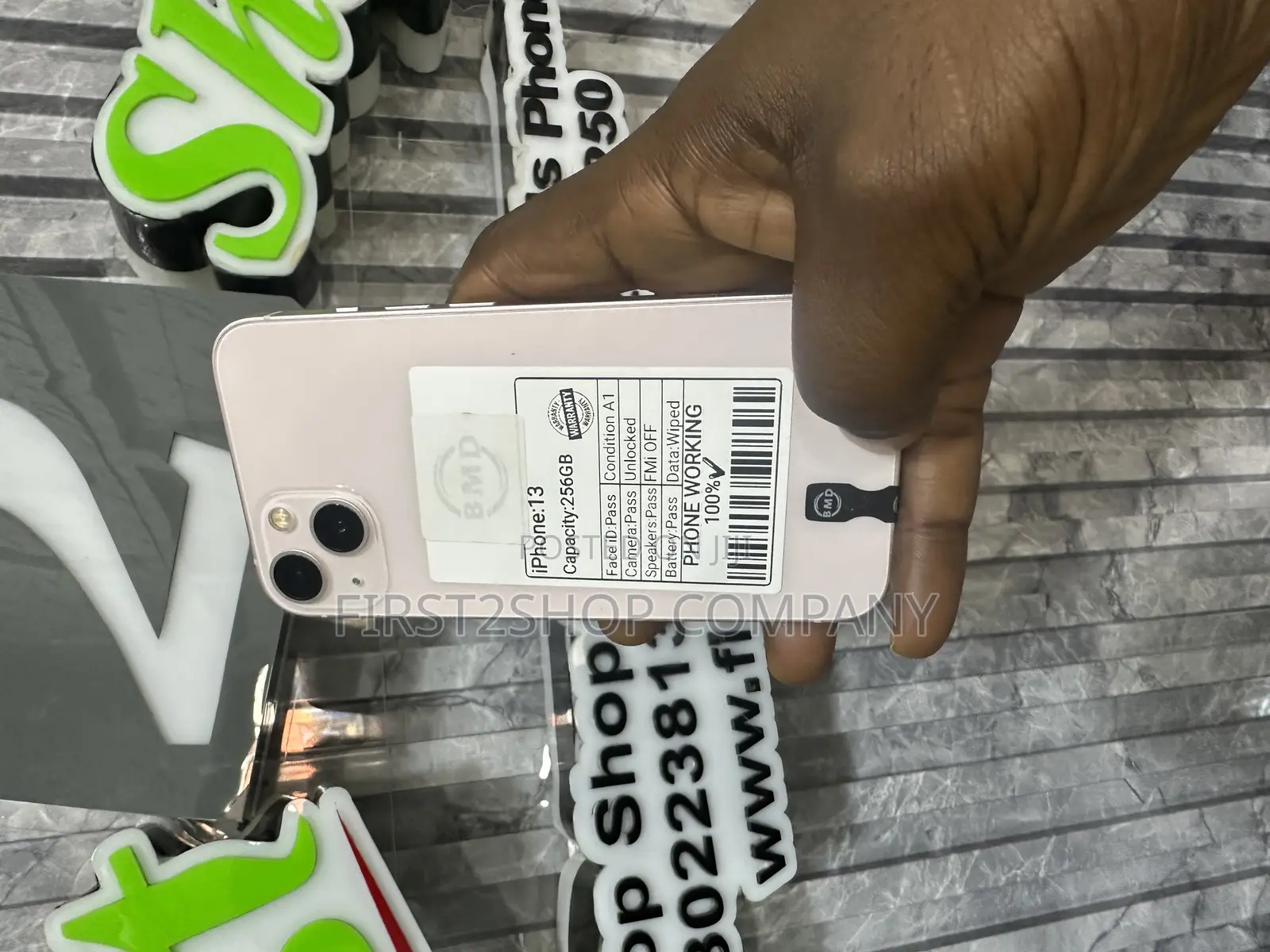 Apple iPhone 13 256 GB Pink
