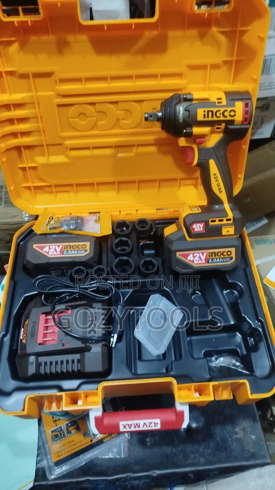 Cordless Impact Wrench Machine