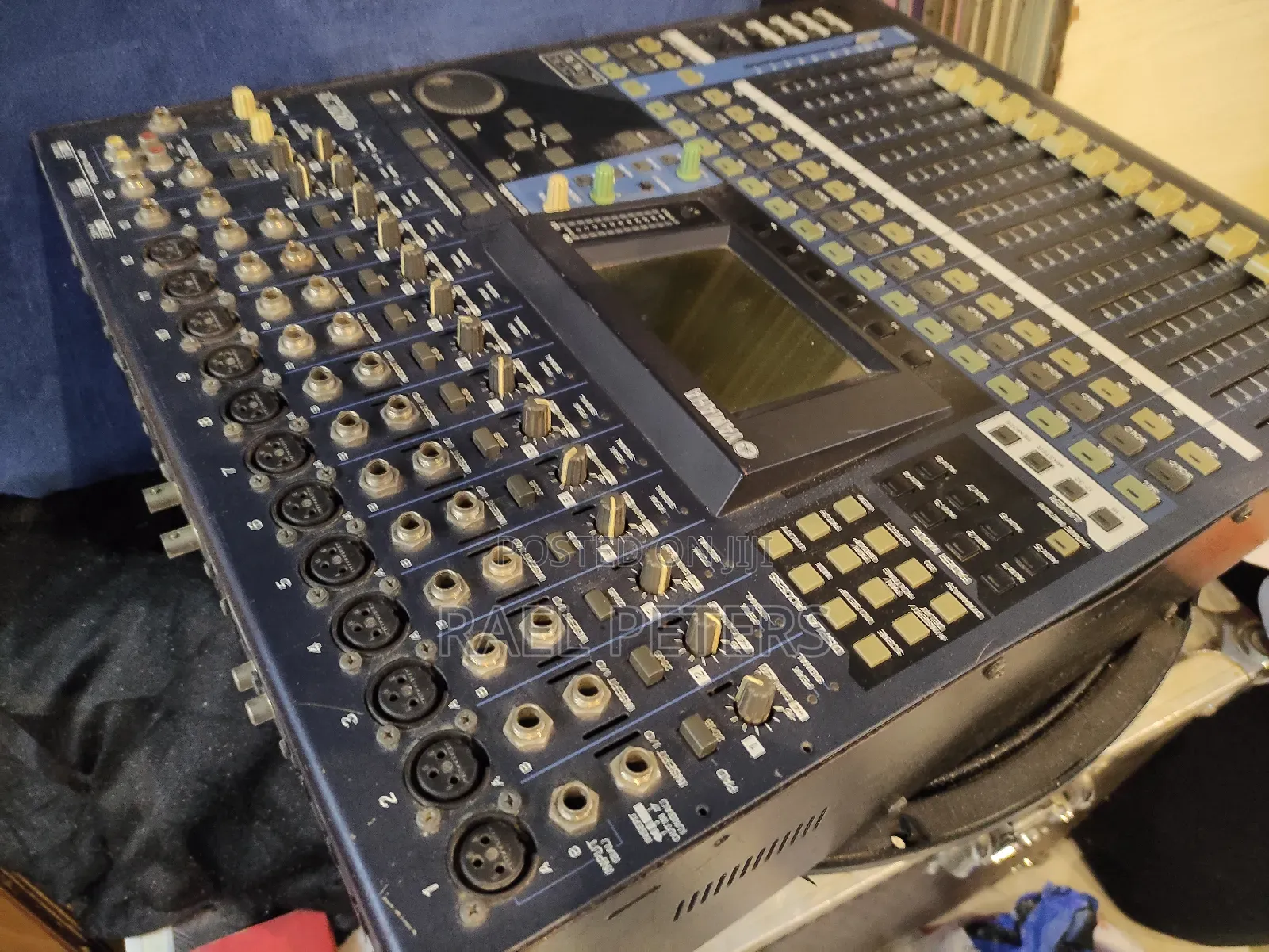 Yamaha Ov96 16 Channel Digital Mixer