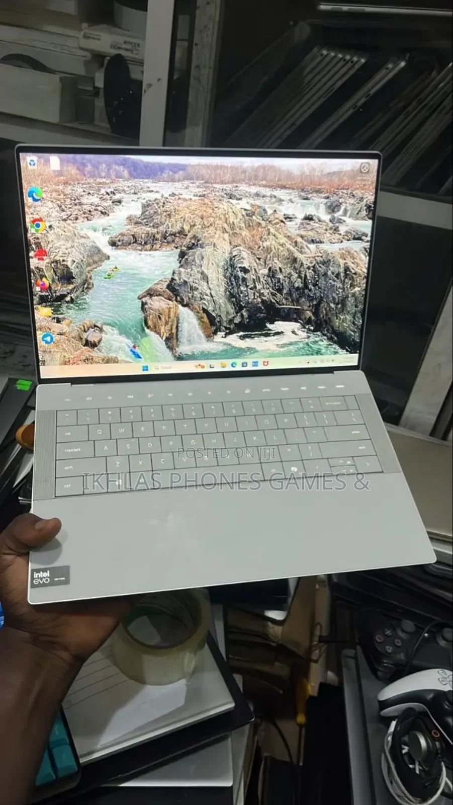 Laptop Dell XPS 14 9440 16GB Intel Core Ultra 7 SSD 512GB