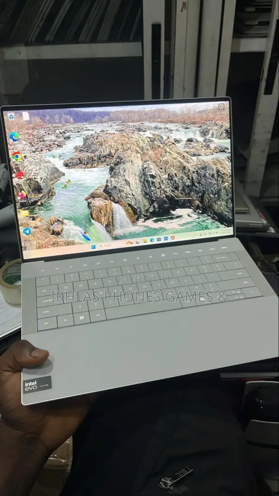 Laptop Dell XPS 14 9440 16GB Intel Core Ultra 7 SSD 512GB