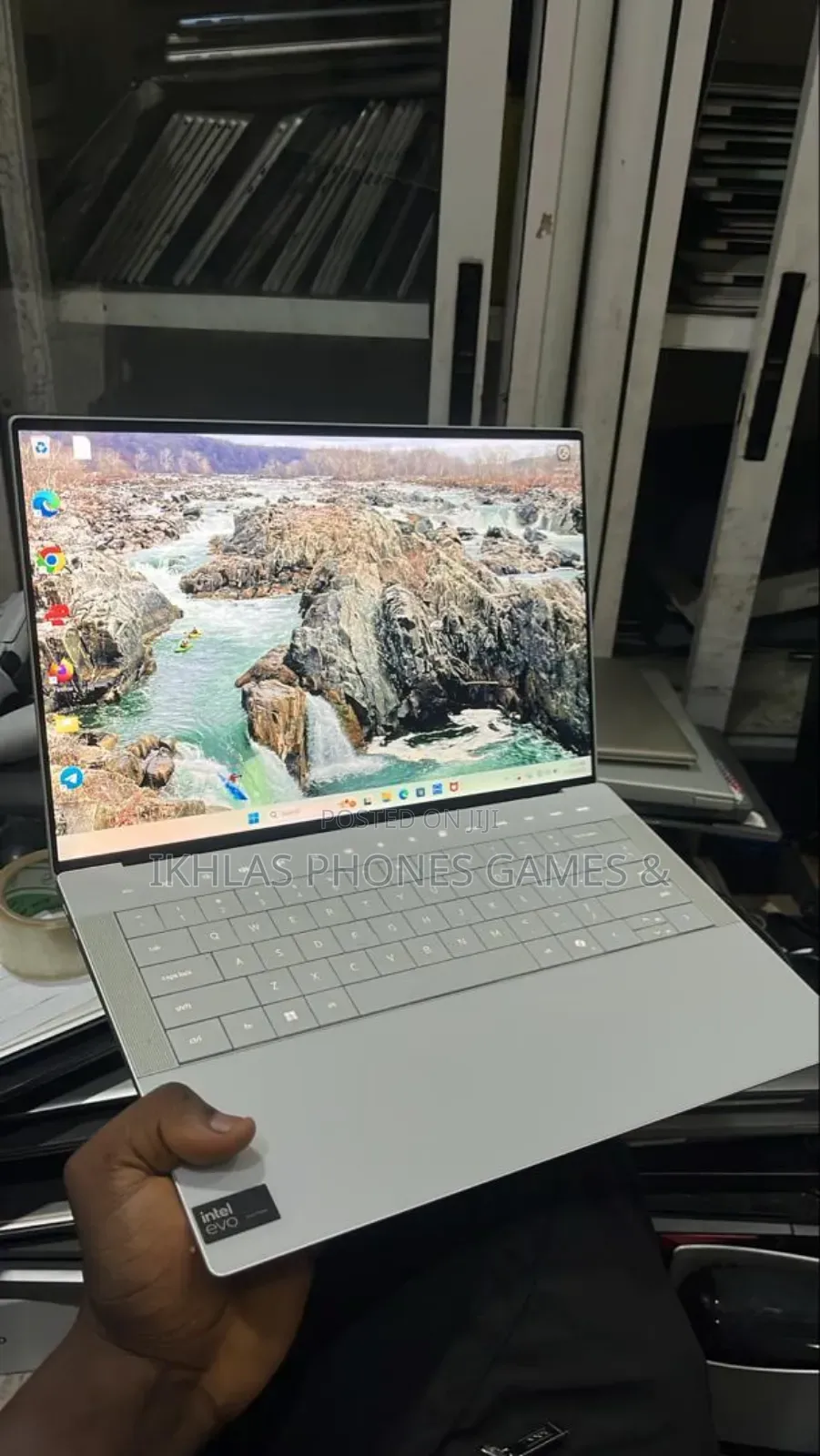 Laptop Dell XPS 14 9440 16GB Intel Core Ultra 7 SSD 512GB