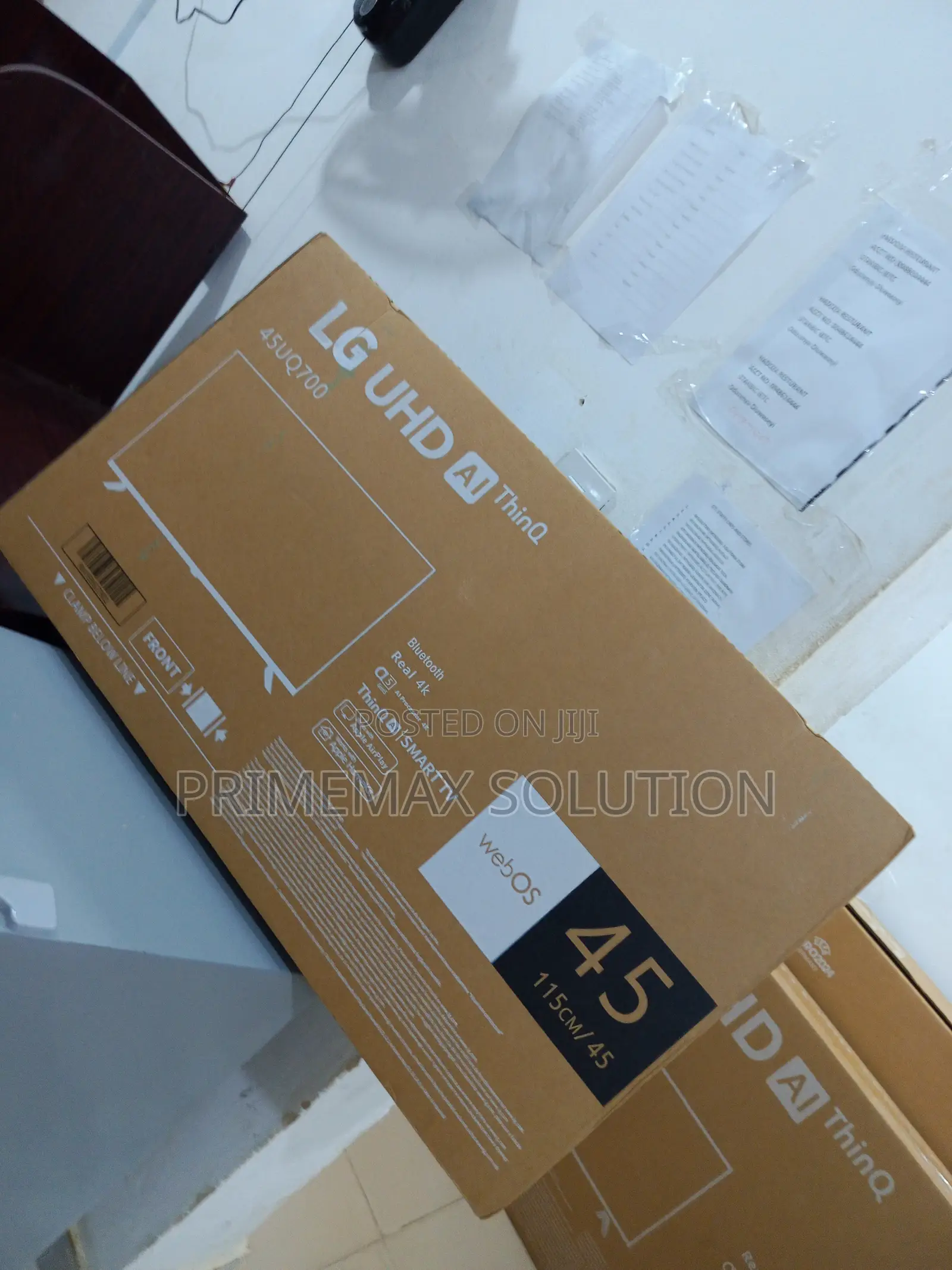 Sleek Lg 45" Smart Tv With Thinq – Smarter Than Ever