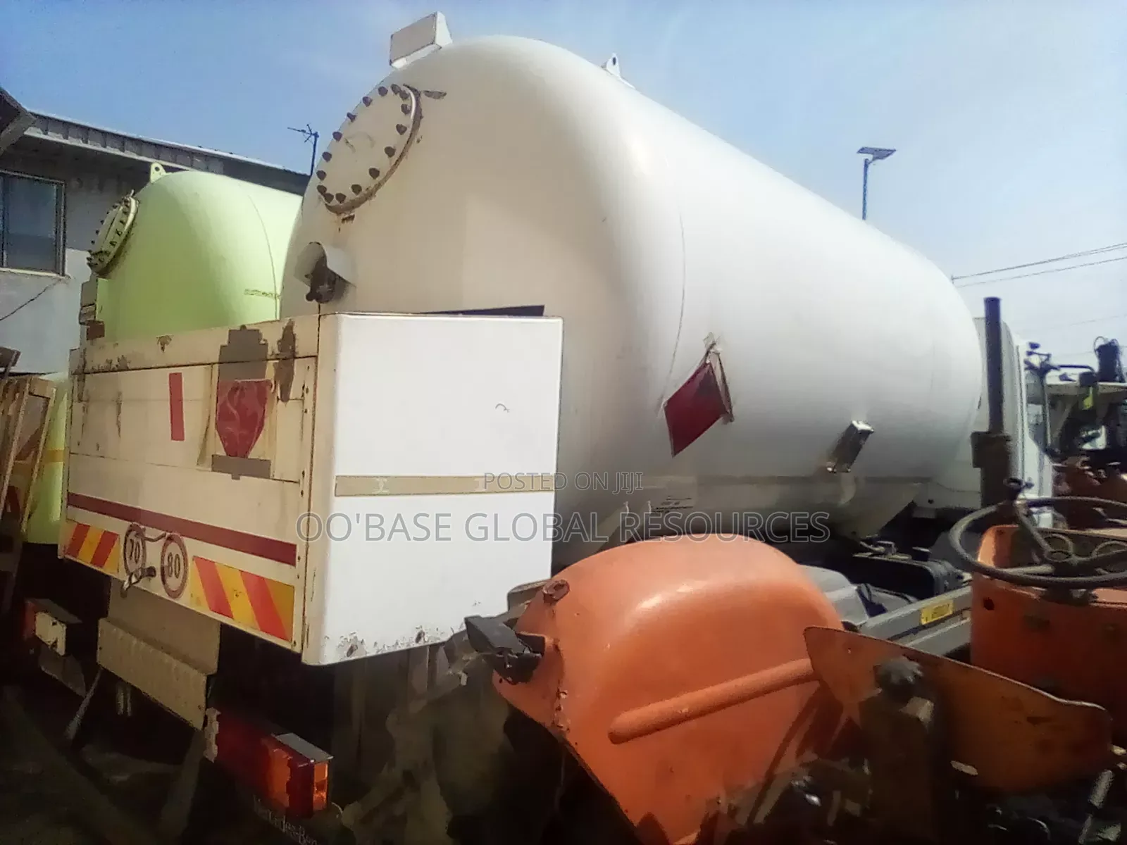 Foreign Used 8.5ton Mercedes LPG Bobtail