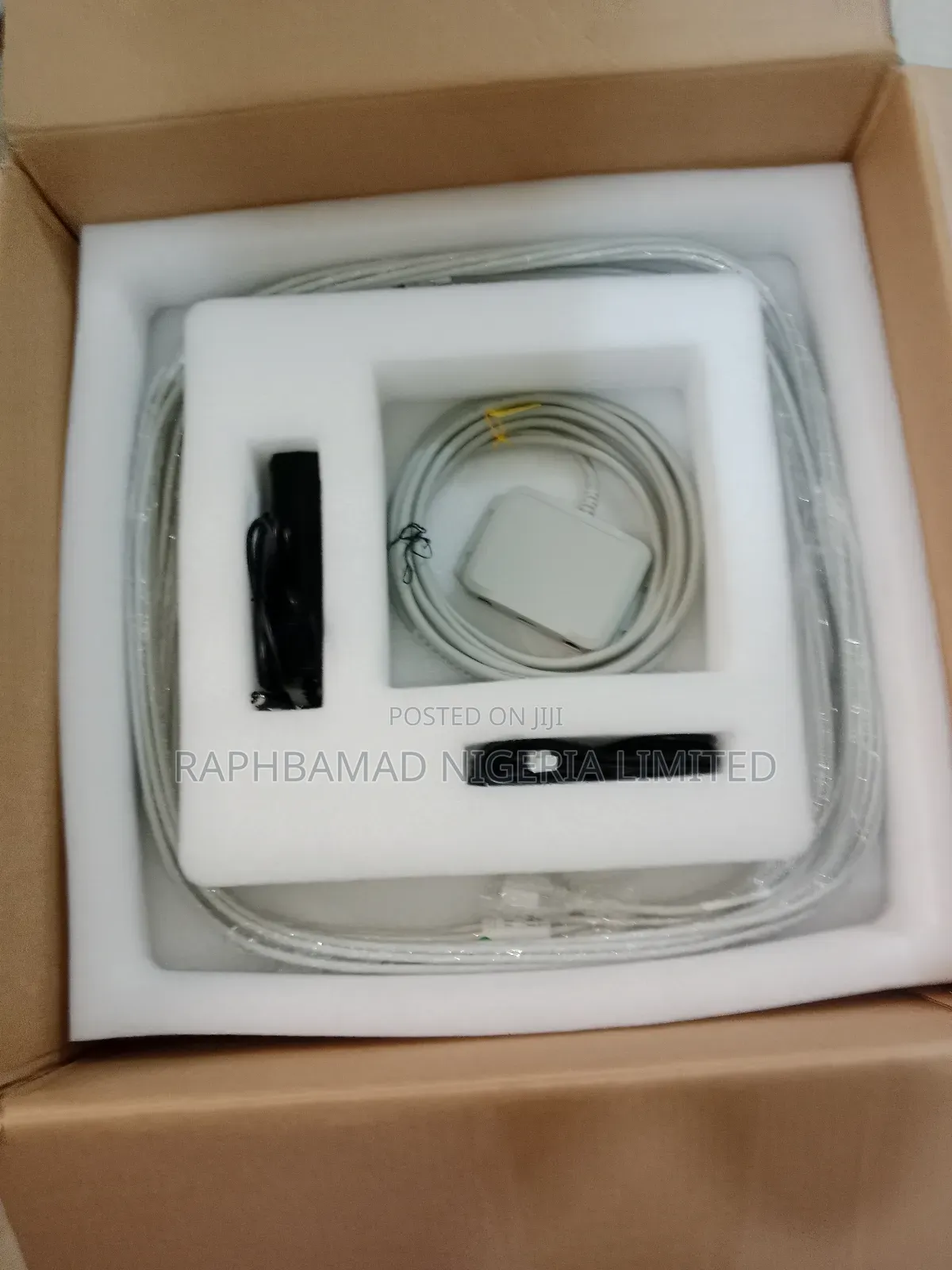 Iray Venu 1717x Wired Flat Panel Detector for Digital X-Ray Machine