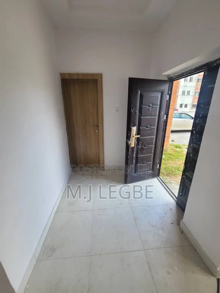 4bdrm Duplex in Abraham Adesanya for rent