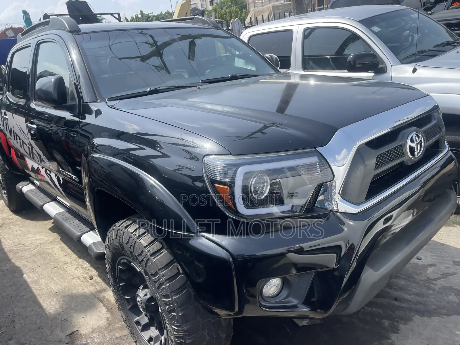 Toyota Tacoma V6 4dr Access Cab 4WD 6.1 ft. SB (4.0L 6cyl 6M) 2014
