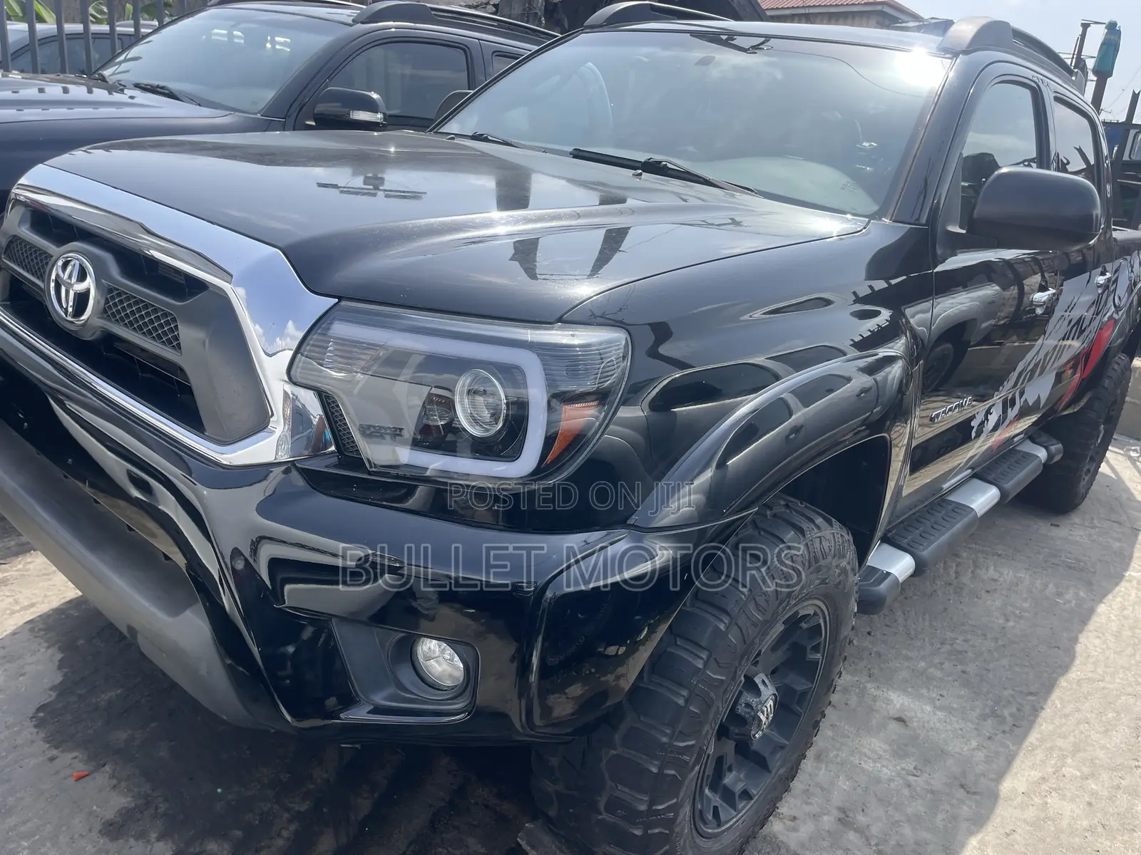 Toyota Tacoma V6 4dr Access Cab 4WD 6.1 ft. SB (4.0L 6cyl 6M) 2014