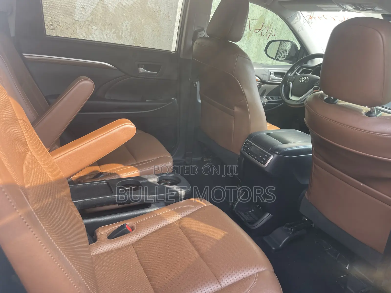 Toyota Highlander Limited Platinum 4x2 V6 (3.5L 6cyl 8A) 2018 White