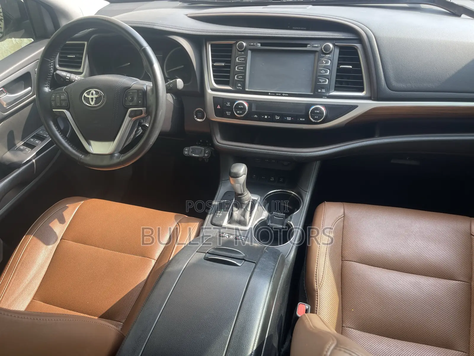 Toyota Highlander Limited Platinum 4x2 V6 (3.5L 6cyl 8A) 2018 White