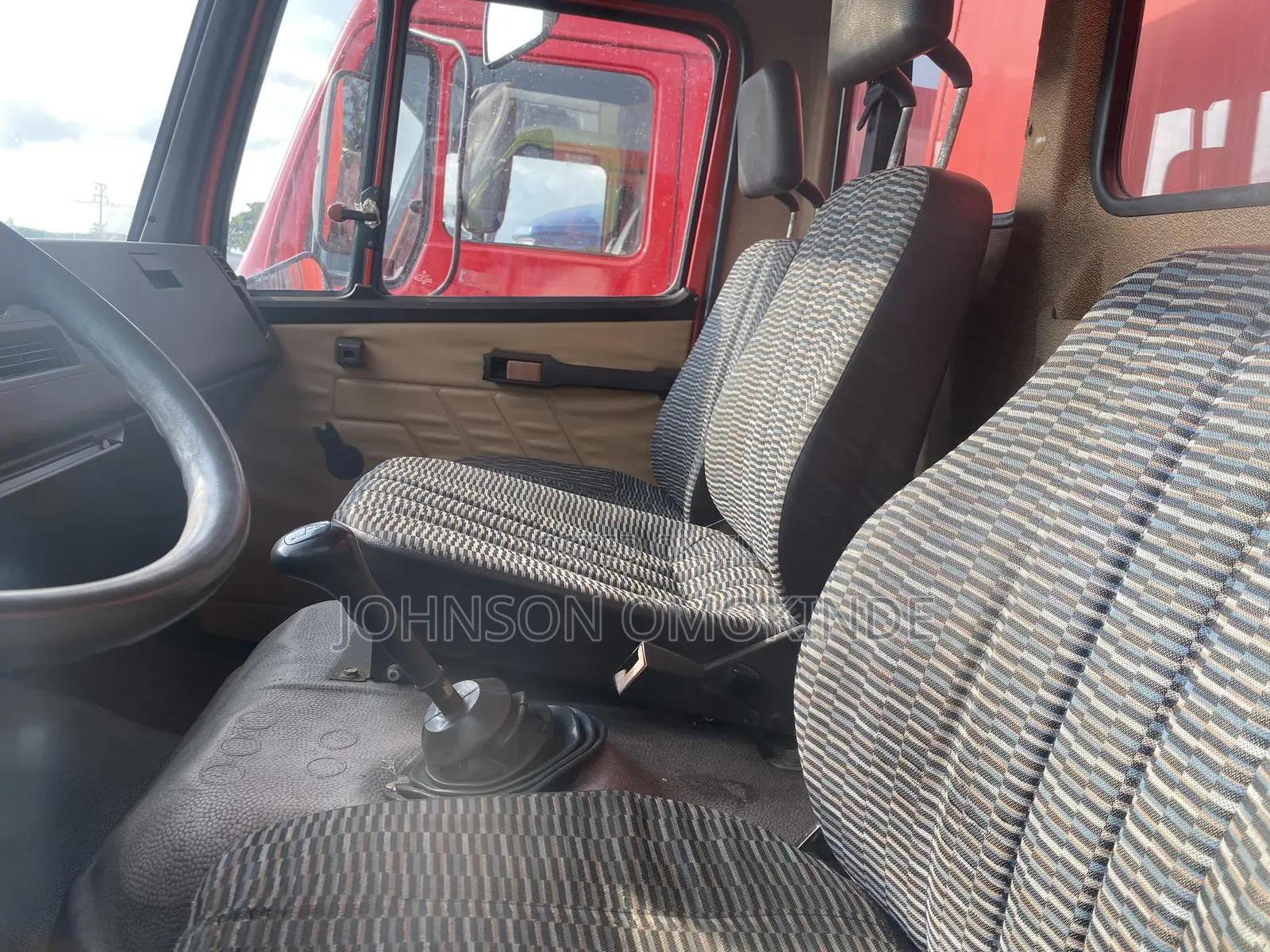 Mercedes Benz 814 Container Body