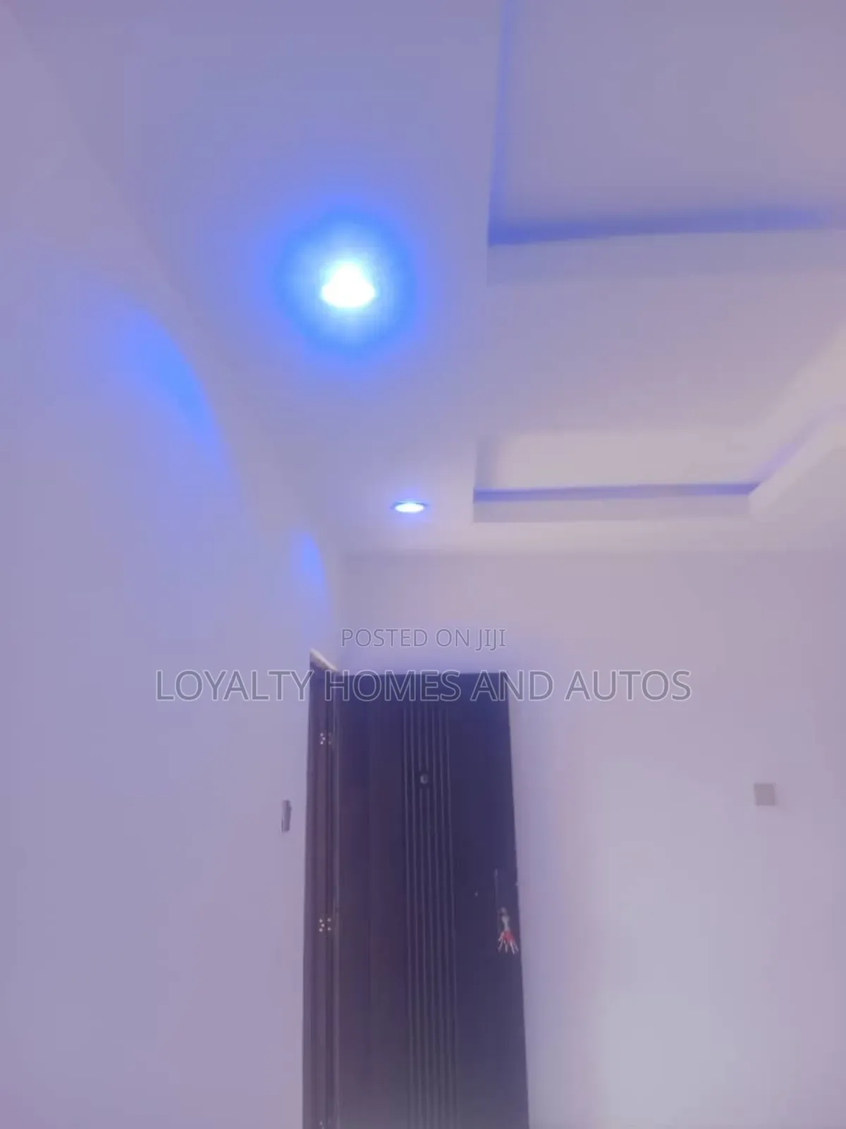 3bdrm Block of Flats in Ajao Estate Lagos, Ikeja for sale