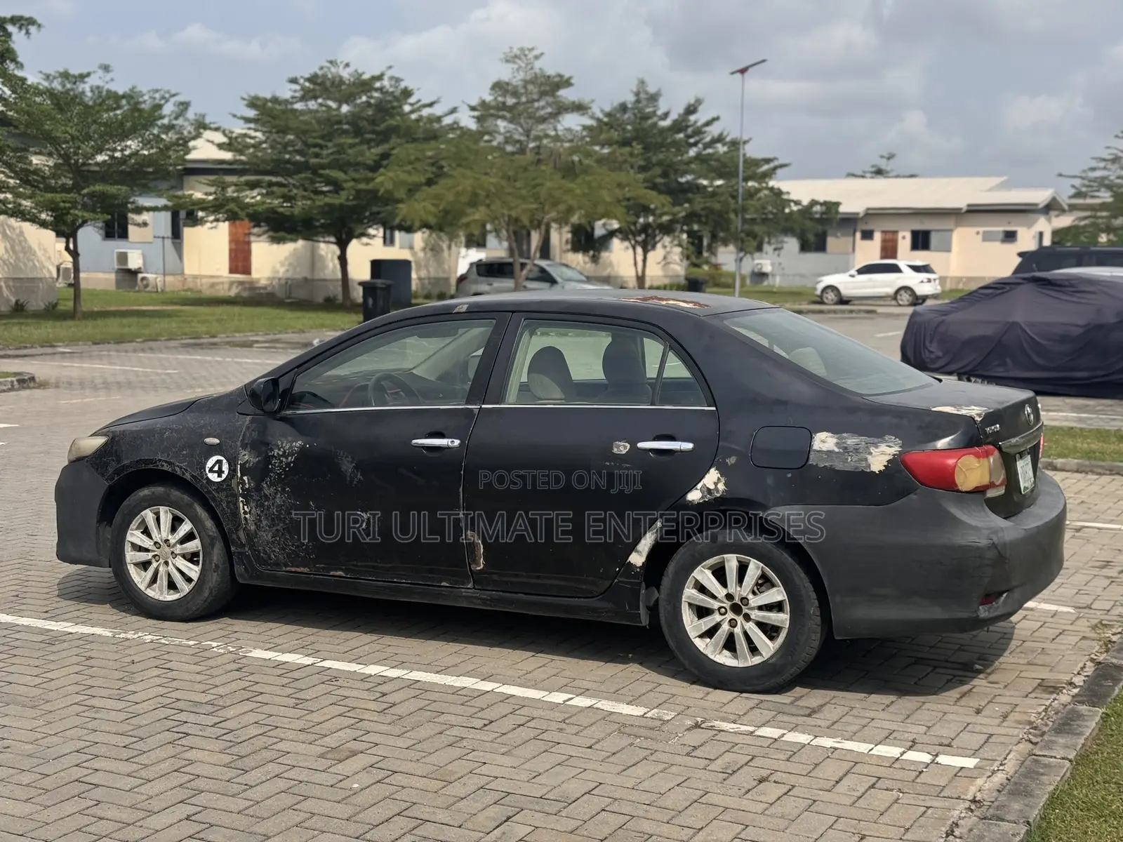 Toyota Corolla LE 4dr Sedan (1.8L 4cyl 4A) 2011 Black