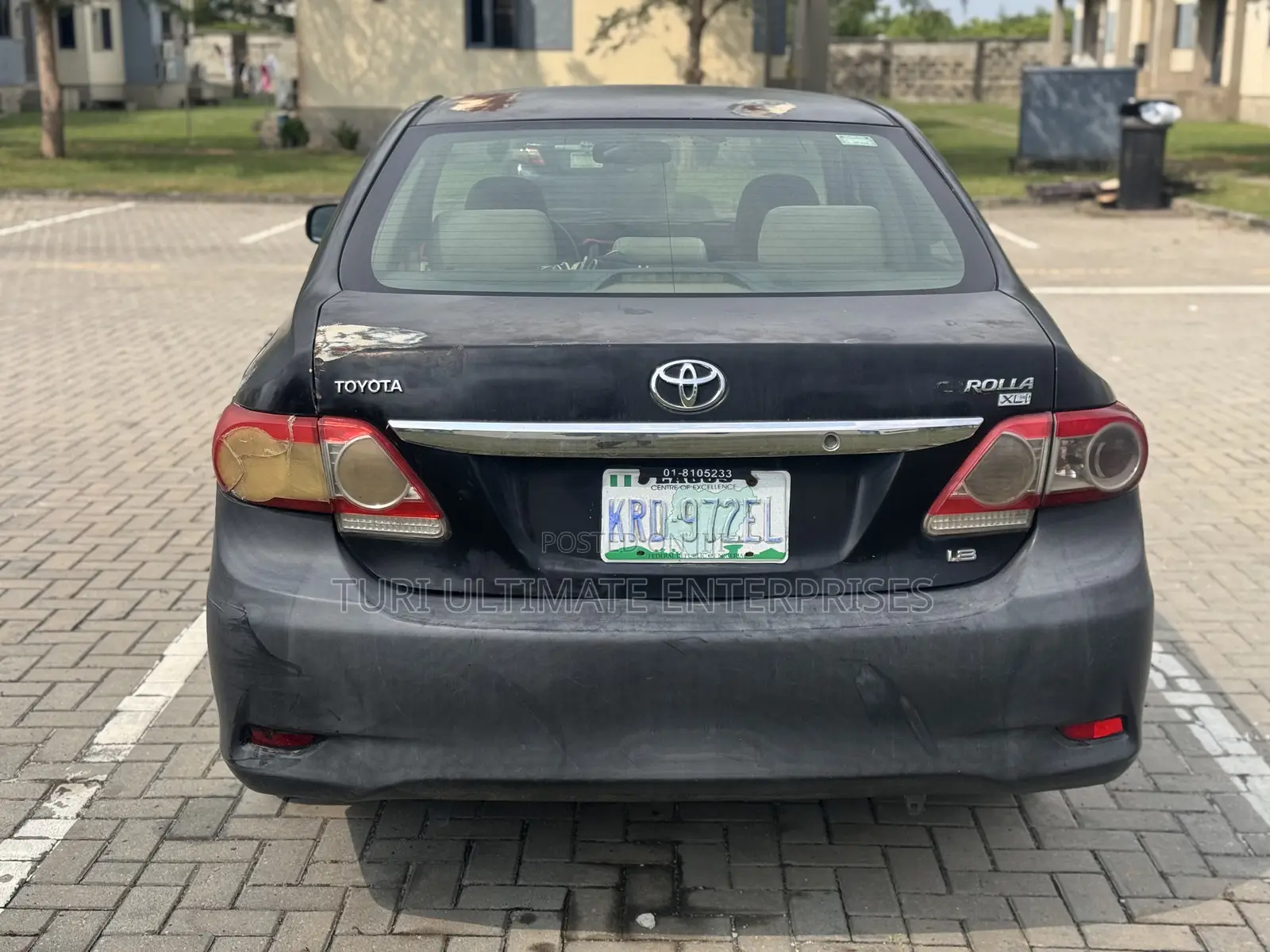Toyota Corolla LE 4dr Sedan (1.8L 4cyl 4A) 2011 Black