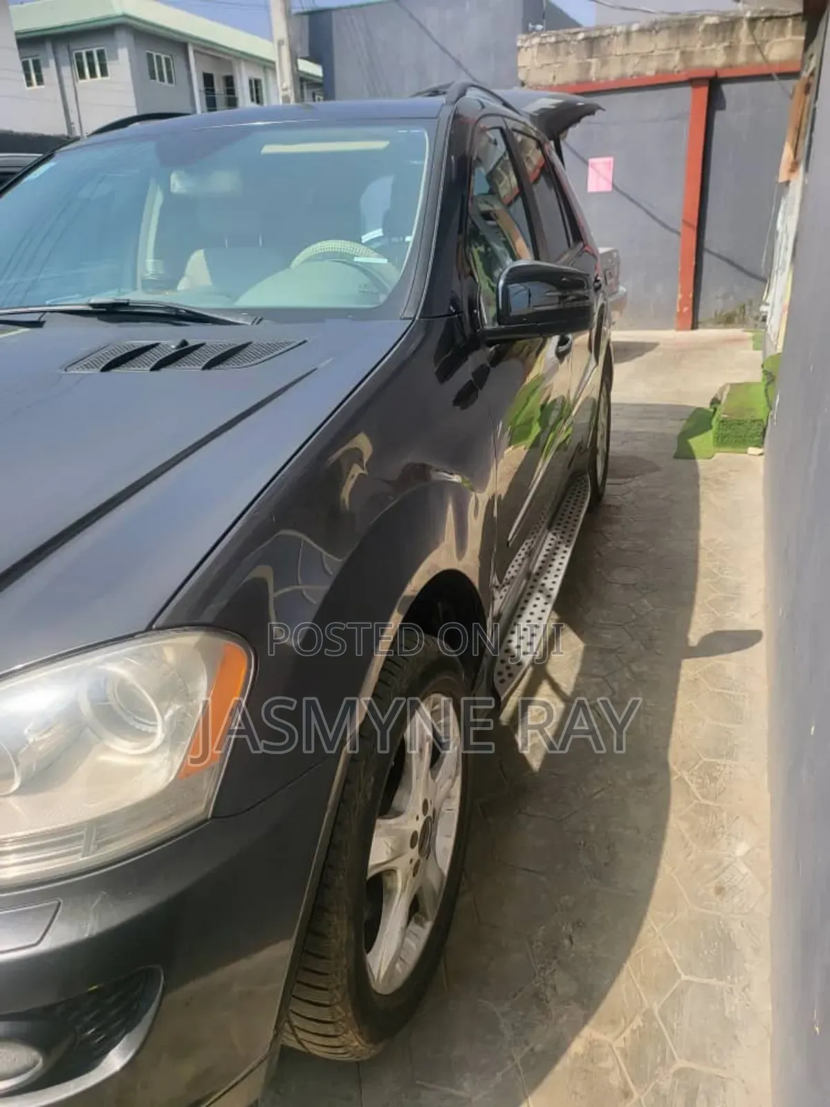 Mercedes-Benz M Class 2010 Green