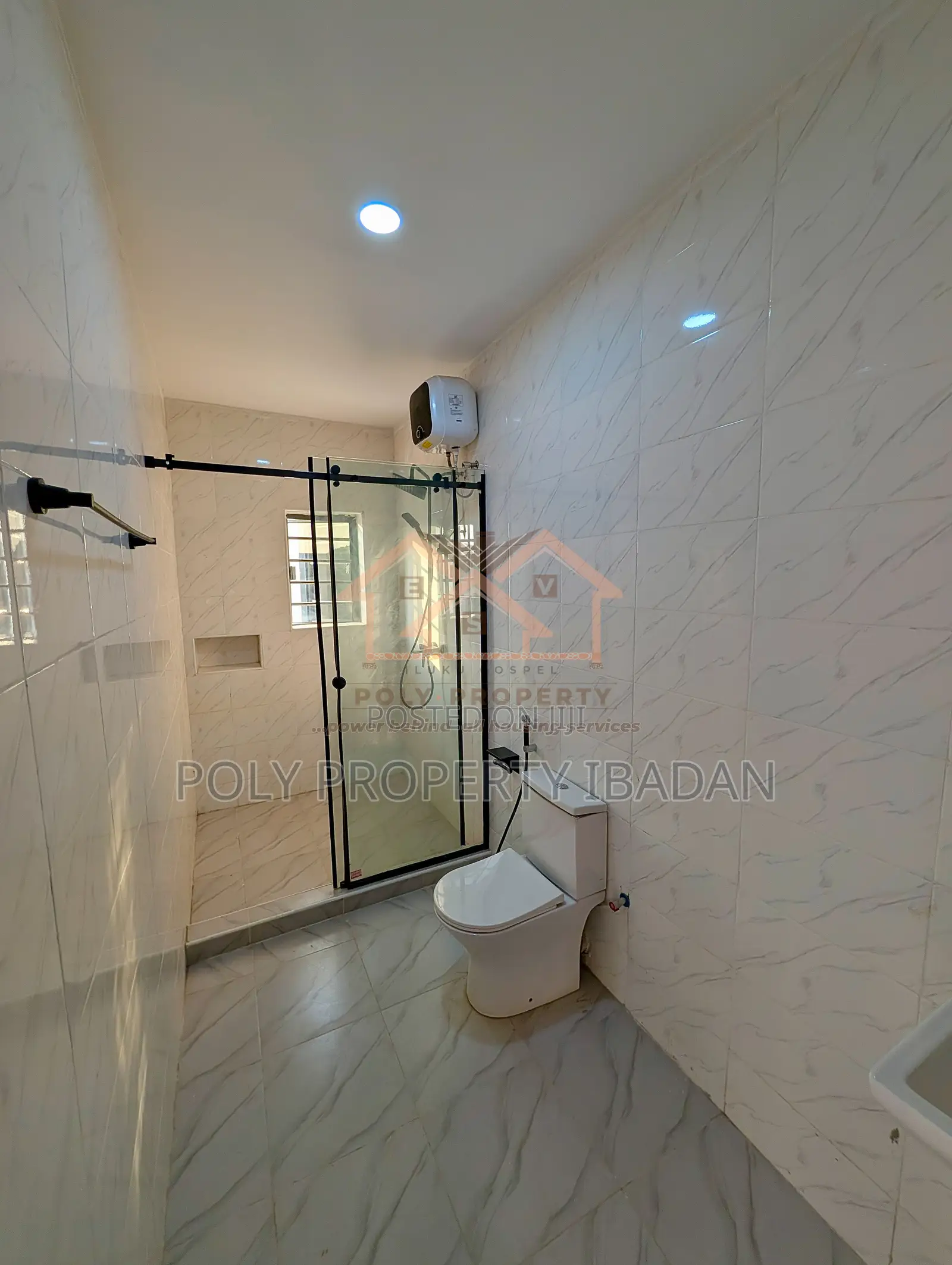 4bdrm Duplex in Palm Garden Estate, Ibadan for sale