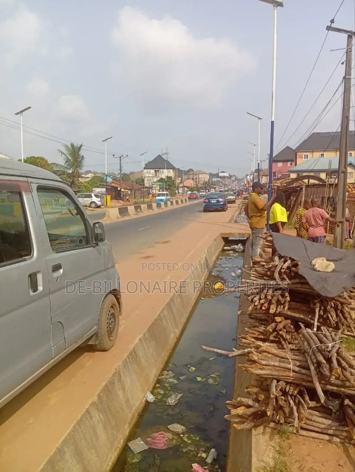 Almost 2000 SQMTRS of Land Available for Sale, Egbu Road.