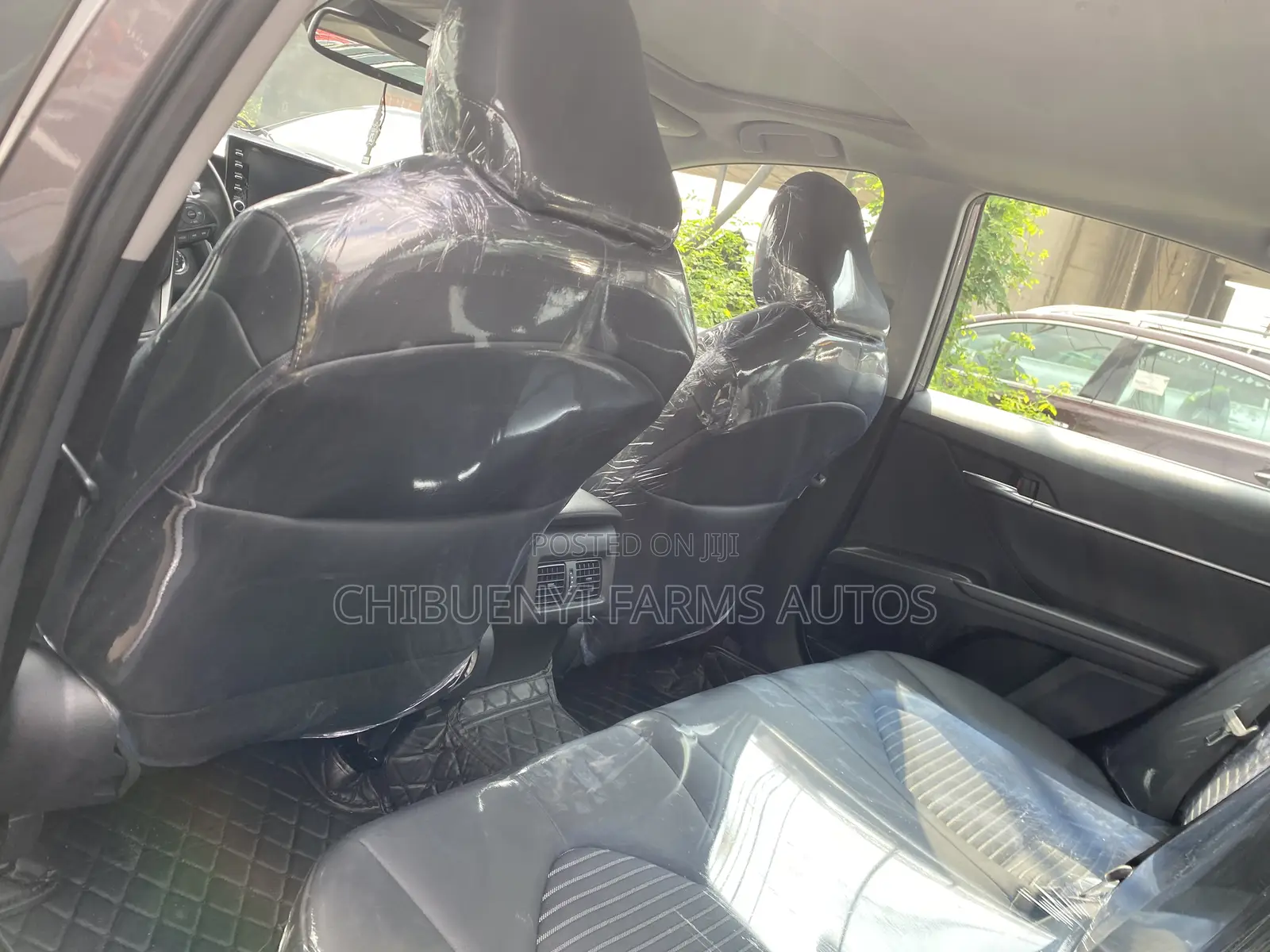 Toyota Camry SE 2022 Brown