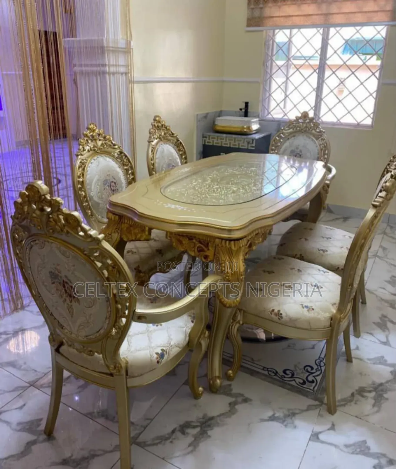 6 Seater Royal Dining Table