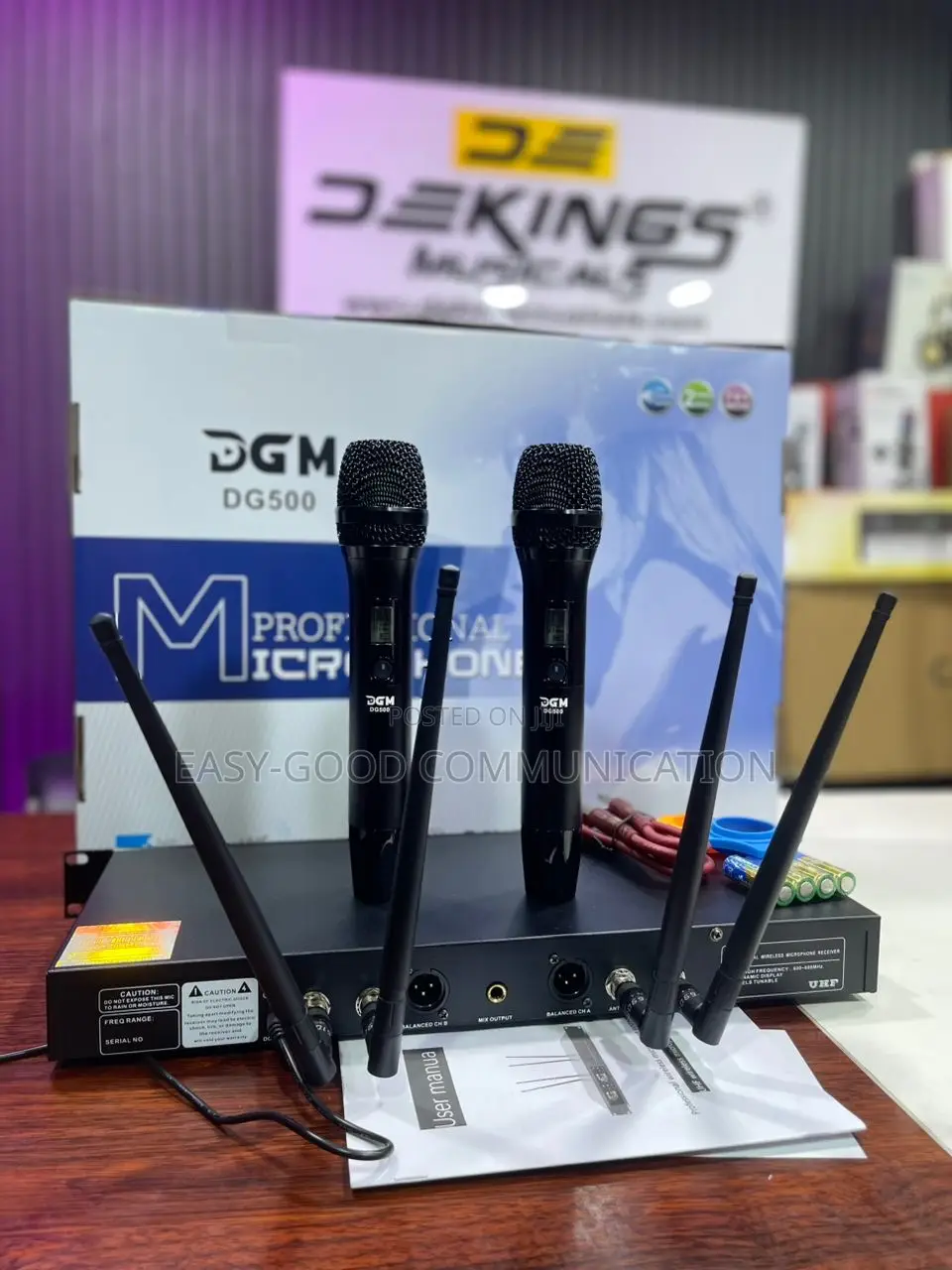 DGM Dg500 Dual Wireless Microphone System