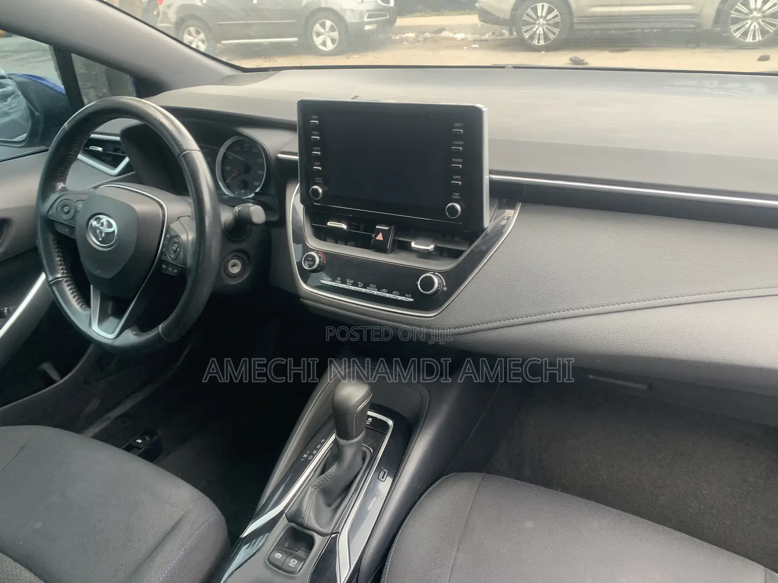 Toyota Corolla SE 2020 Blue