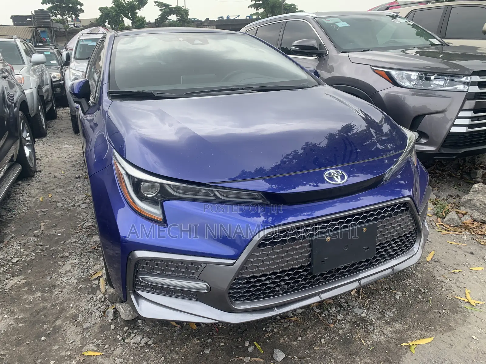 Toyota Corolla SE 2020 Blue