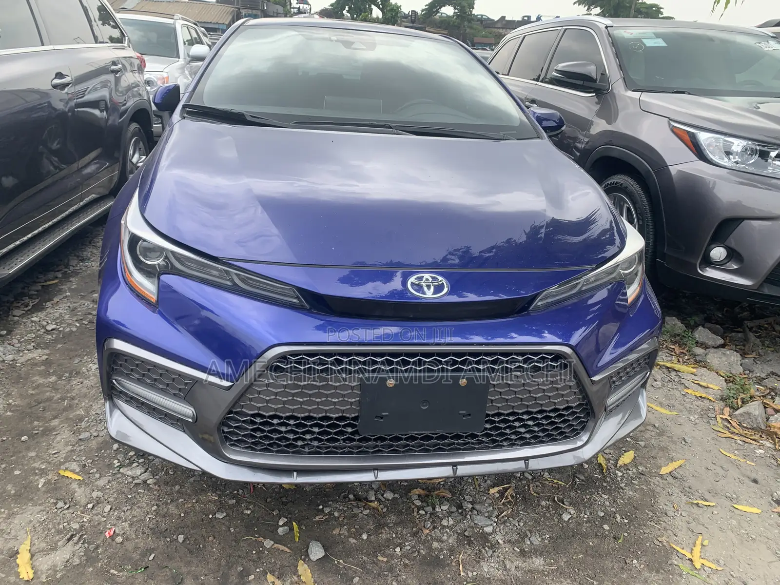 Toyota Corolla SE 2020 Blue