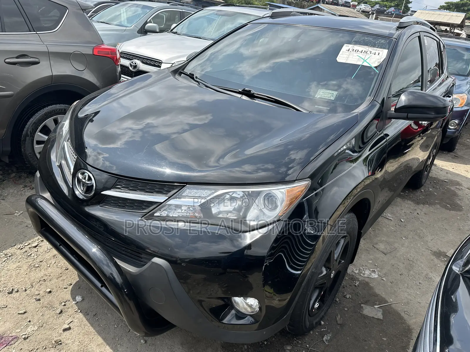 Toyota RAV4 LE 4dr SUV AWD (2.5L 4cyl 6A) 2015 Black