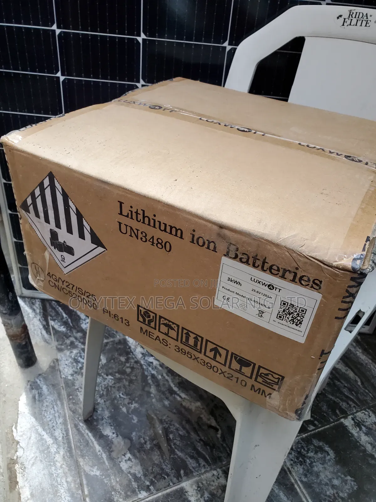Luxwatt Lithium Ion Battery 3kwh 24v