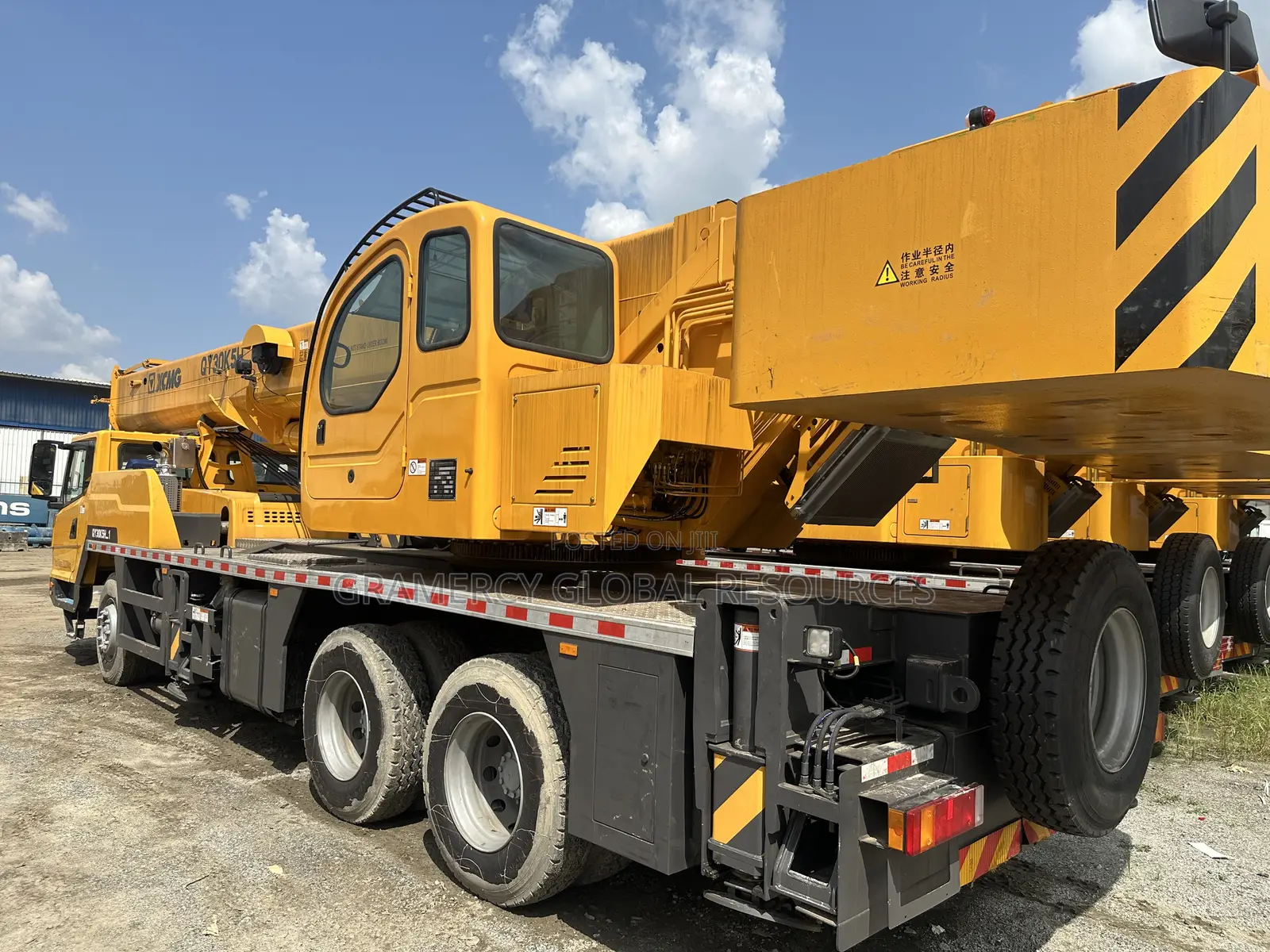 Brand New XCMG 30 Tons Mobile Crane