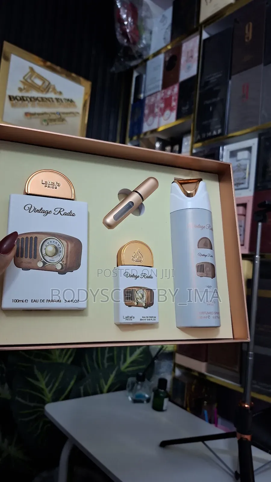 Vintage Radio Gift Set