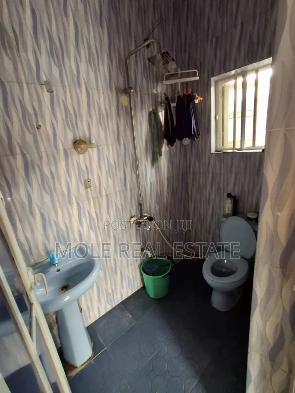 Furnished 4bdrm Bungalow in Egbeda for sale