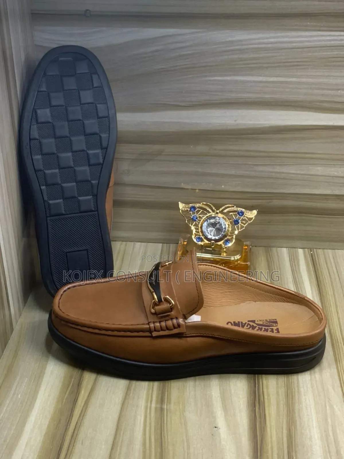 Half Men Louis Vuitton Quality Shoe