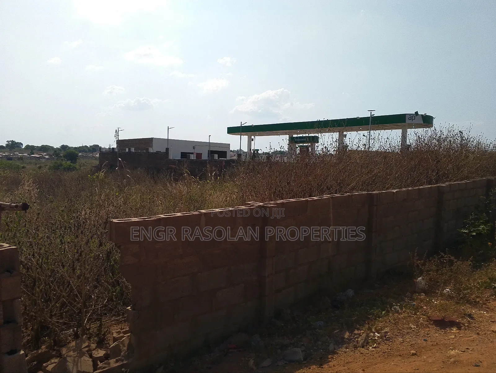 For Sale 4 Plots of Land