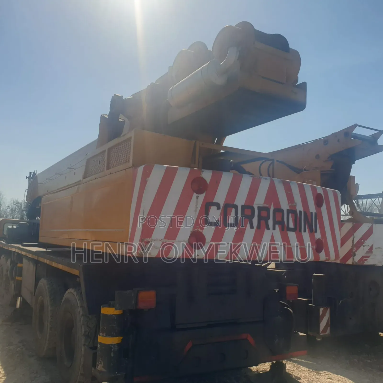 Mobile Crane