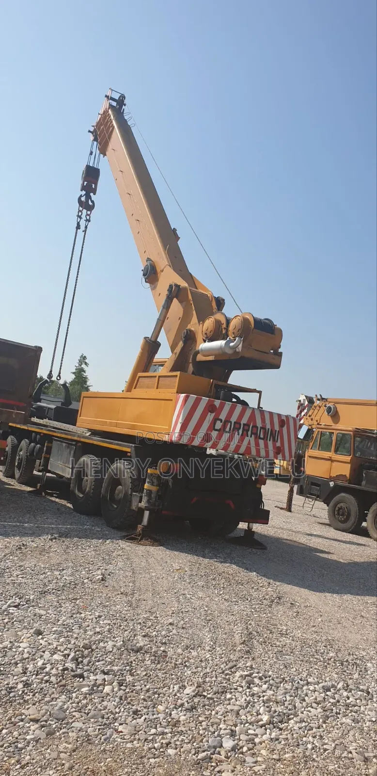 Mobile Crane