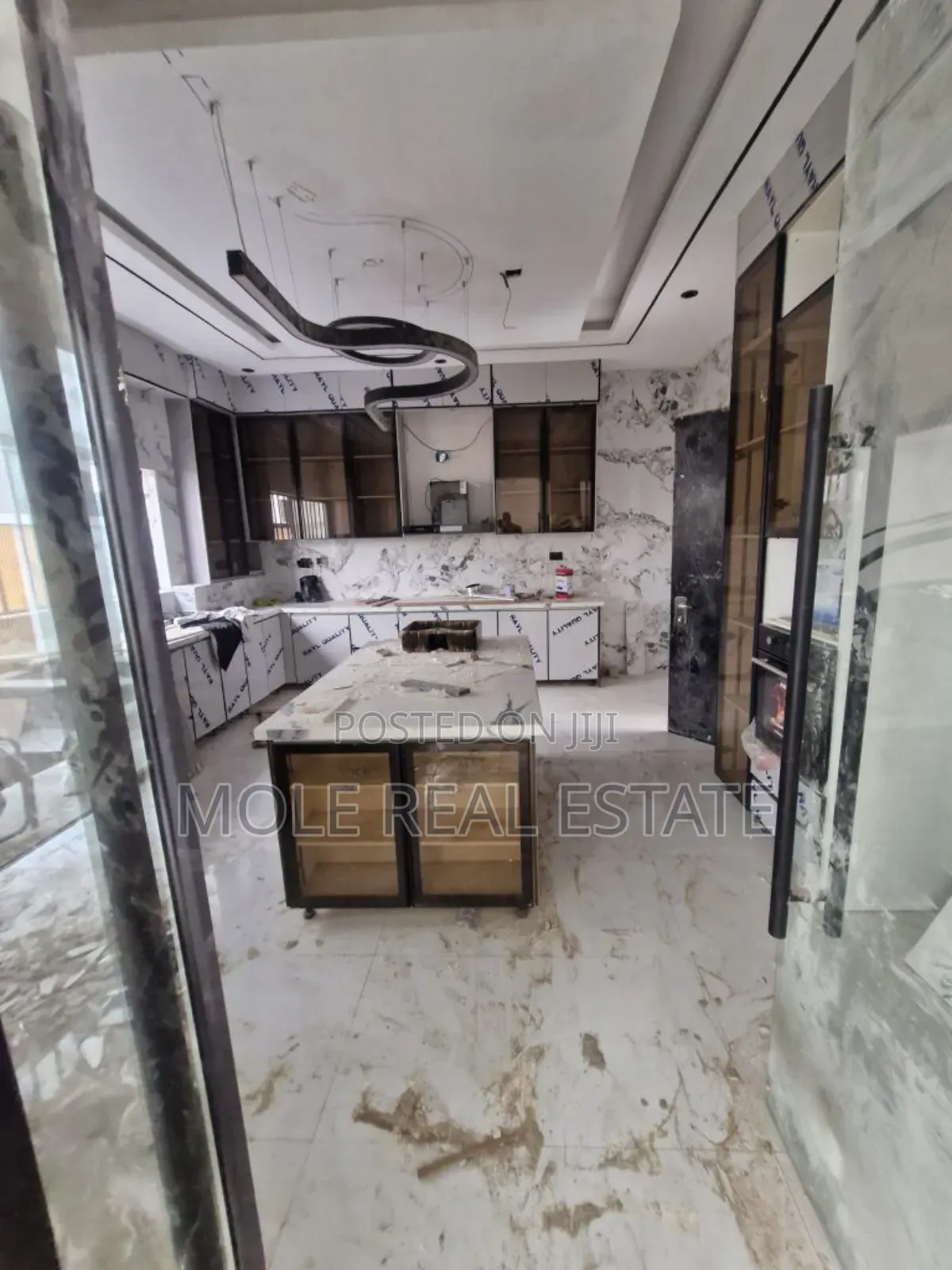 Furnished 3bdrm Penthouse in Ikoyi, Bourdillon for sale