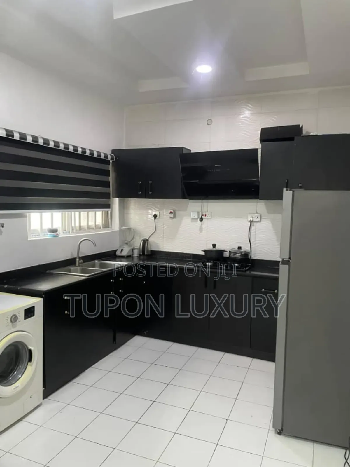 Dec Rate: 450,000 4bedroom With Snooker, Tennis and Ps5