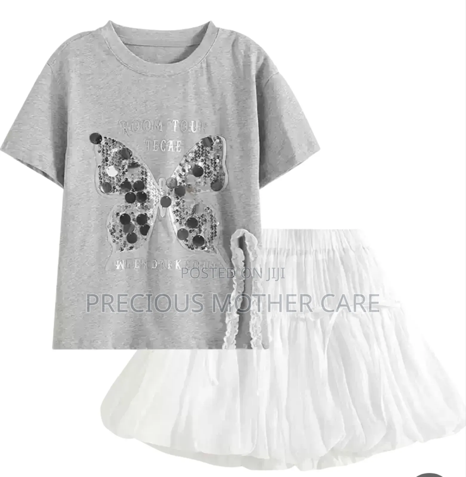 Girl Top and Plitting Skirt 2 Pics